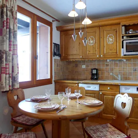 Lejlighed Le Plan Des Reines By Interhome *